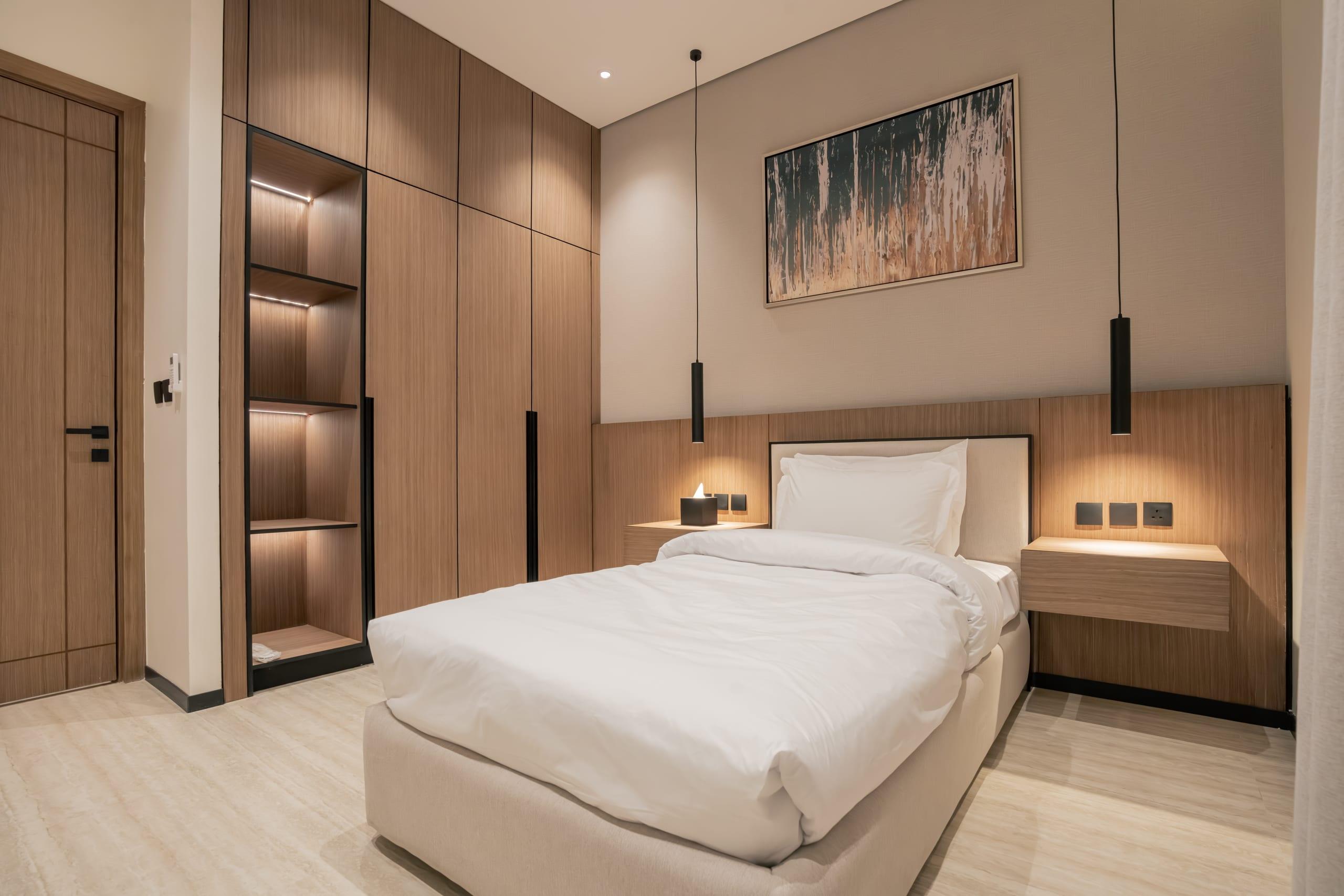 Apartment 08 — 6
