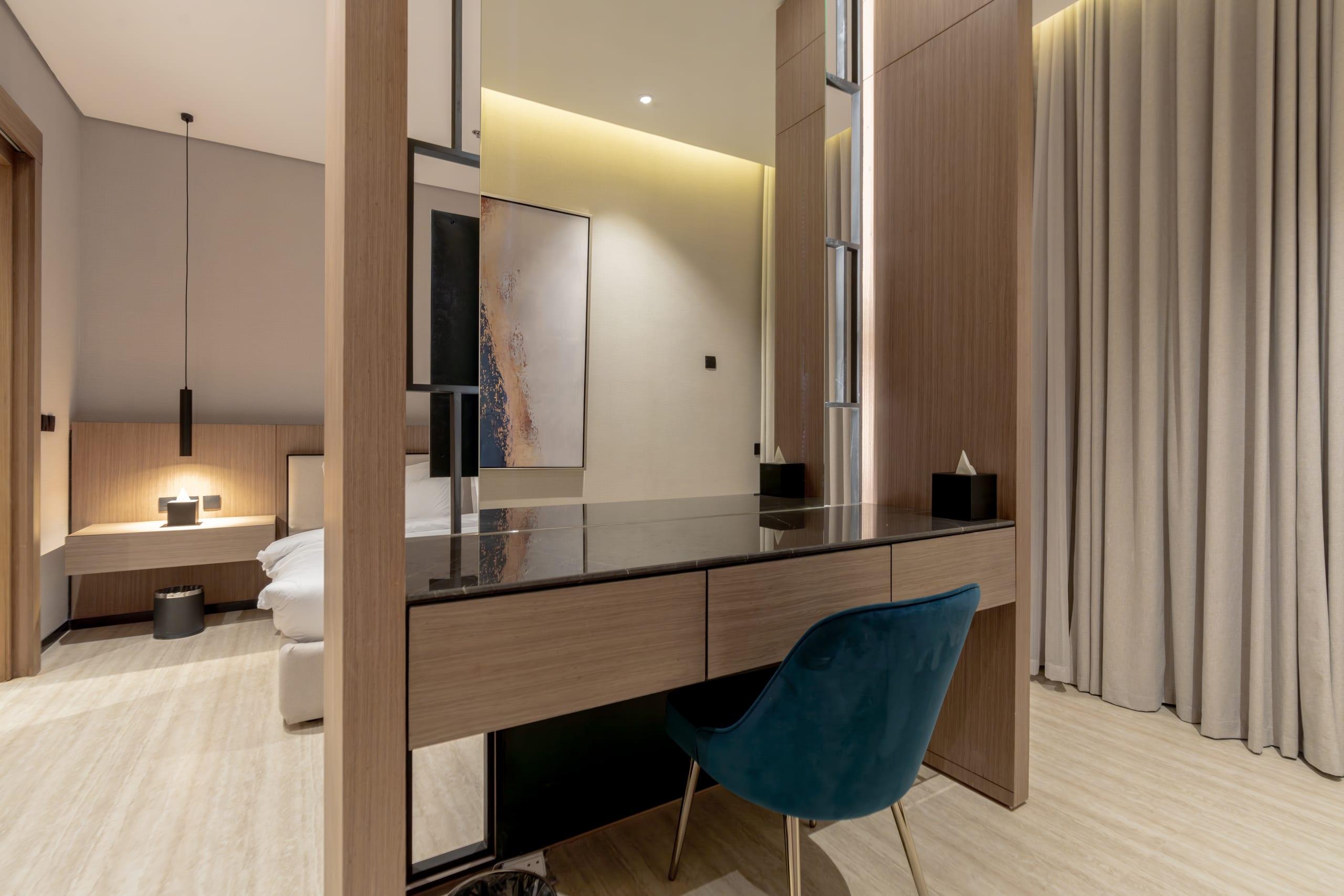Apartment 04 — 12